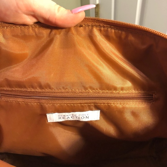 Kenneth Cole Reaction large purse - Picture 10 of 10